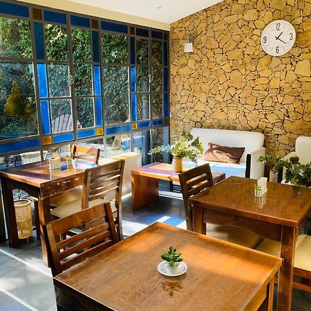 Posada Boutique Le Vrero Колония-дель-Сакраменто Экстерьер фото